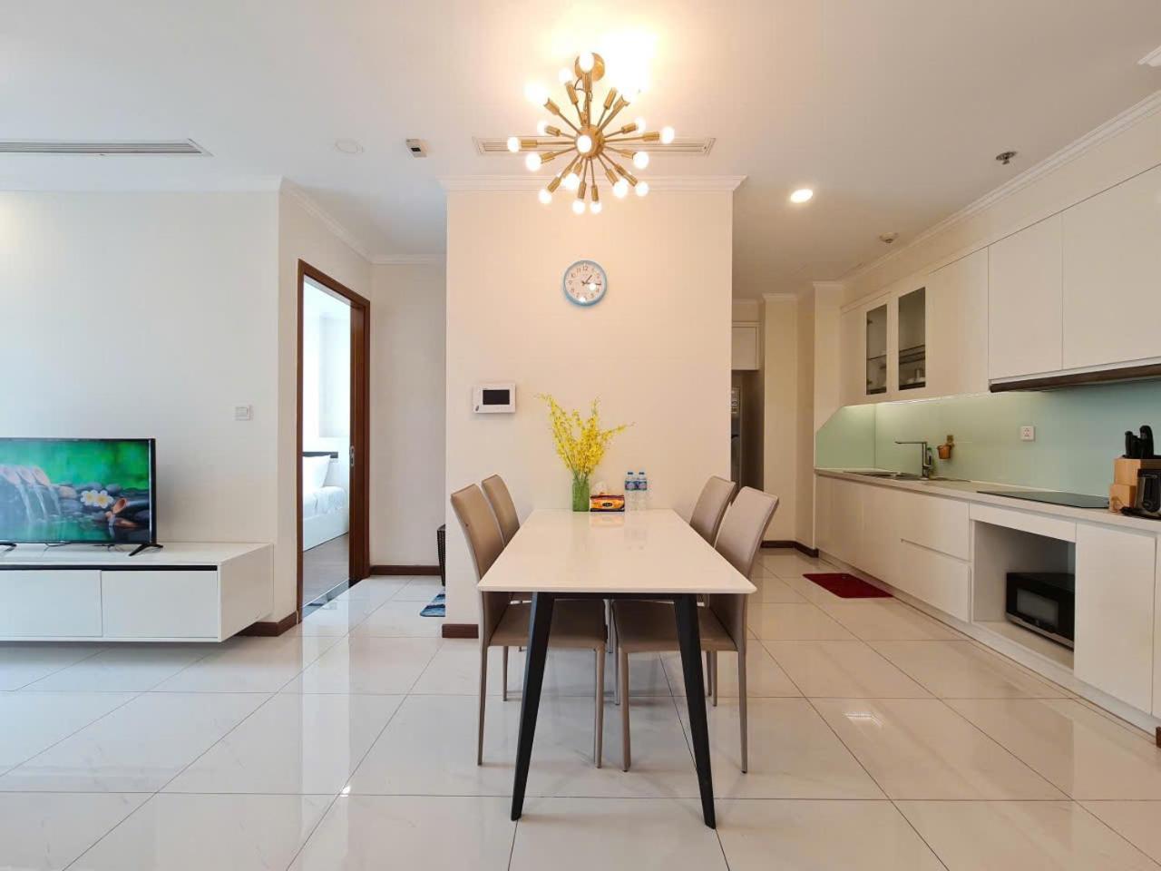 Cozy Haven - Vinhomes Park *